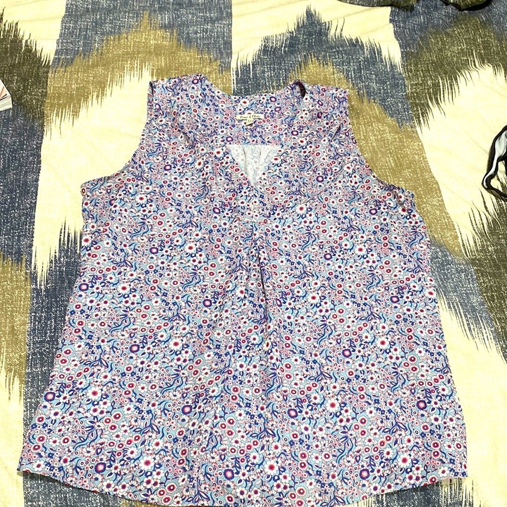 Sleeveless blouse